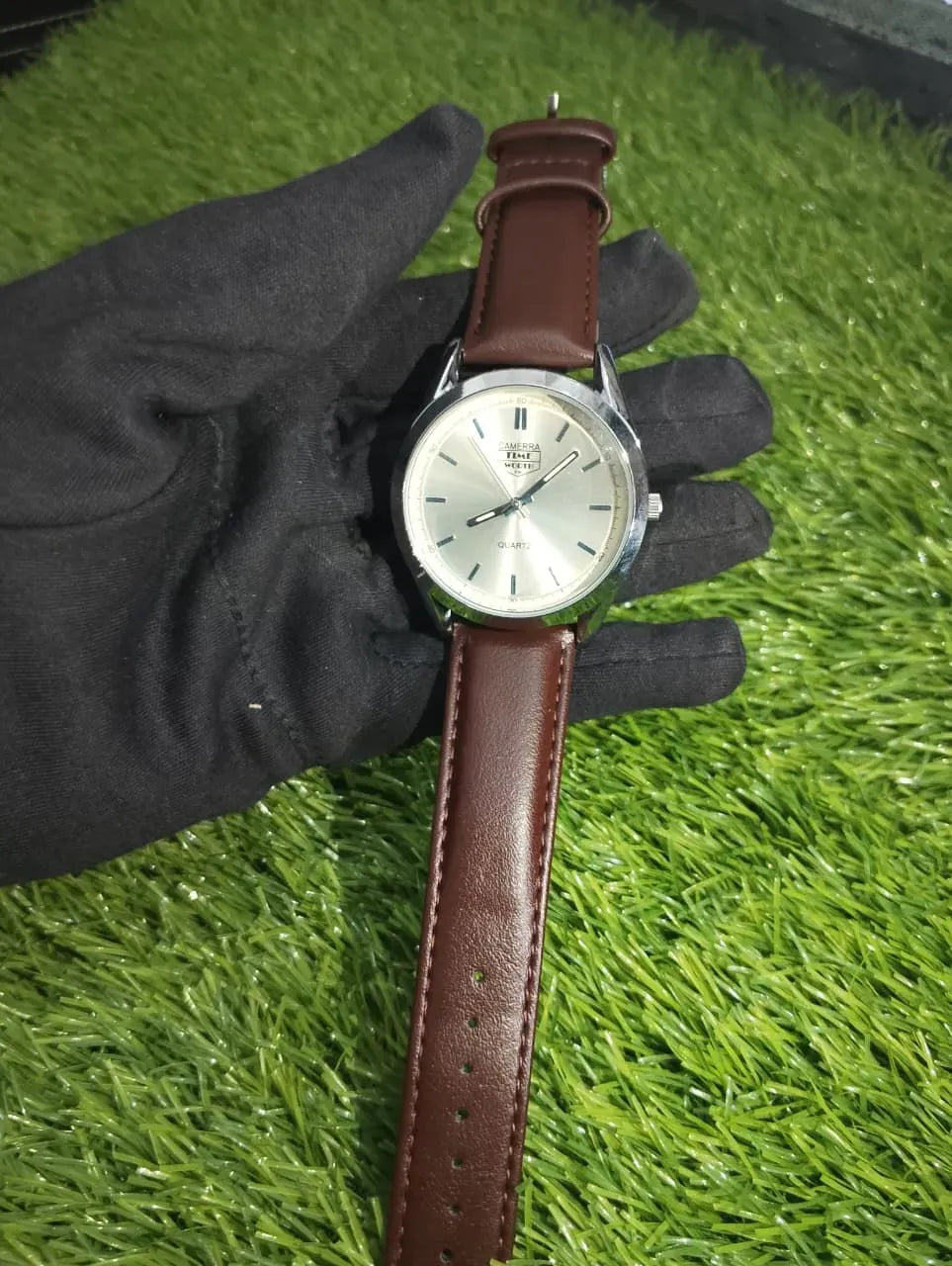 Unisex Luxury Leather Strap Watch – Round Dial Casual & Formal Wristwatch